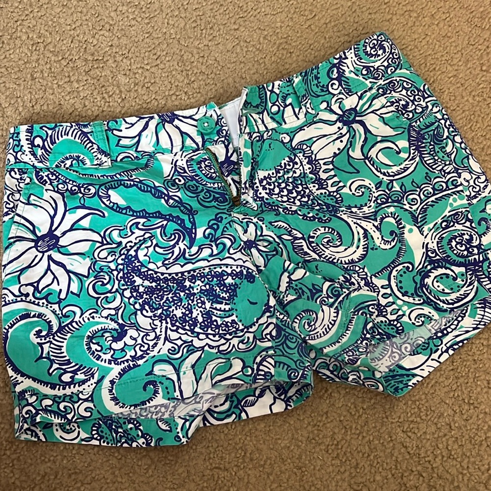 Lilly Short - image 1